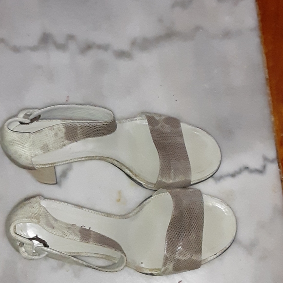 Gucci high heeled sandals in leather % wood - Picture 1 of 5